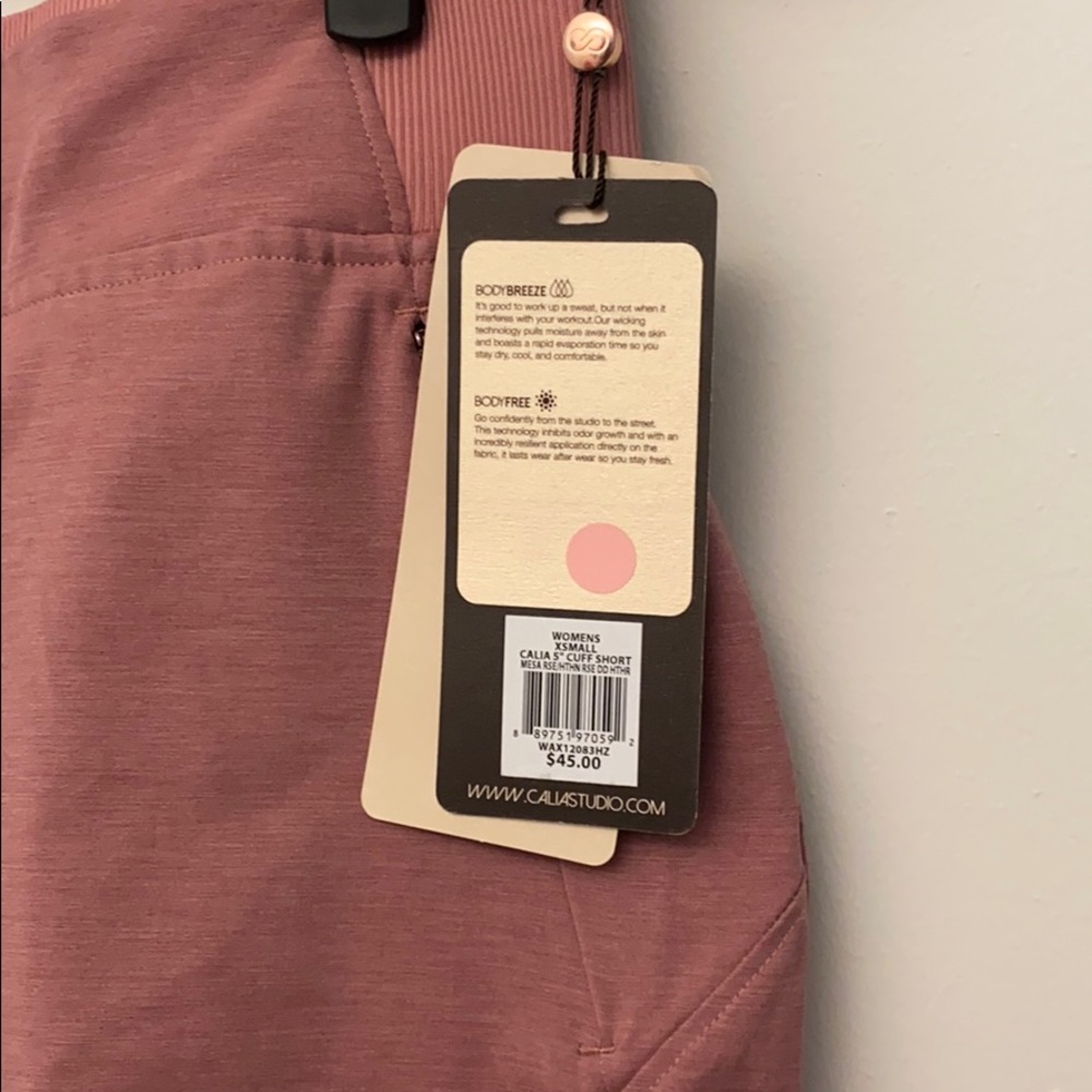 NWT Calia Mid Rise Short - Picture 4 of 6